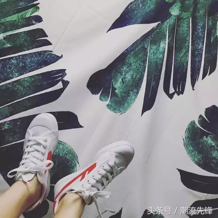 回力经典款和飞跃经典款哪个舒服,飞跃和回力是一家吗