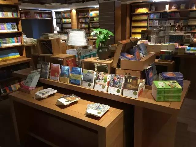 郑州最安静的书店,郑州这7家高颜值书店