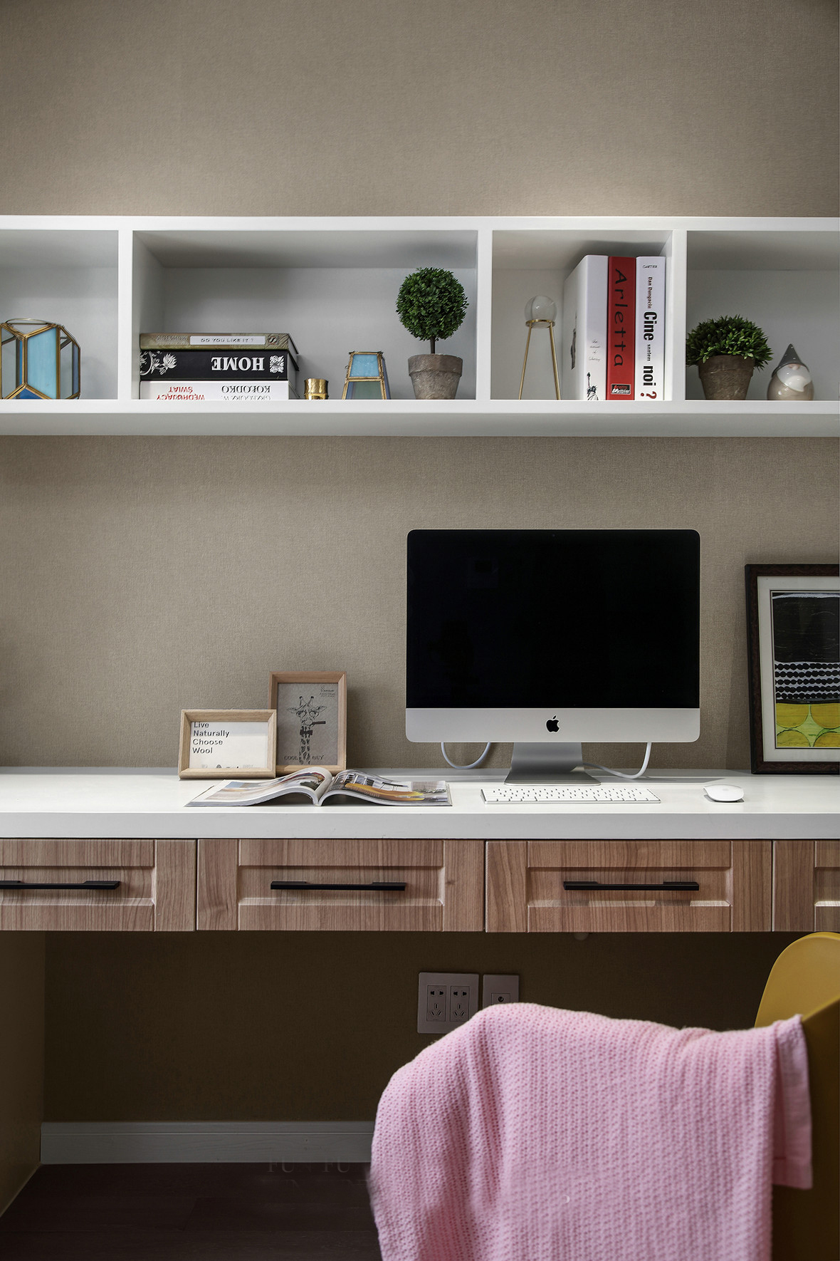 110平三室一厅二卫简装房5万全包,110平三室两厅一卫精装多少钱