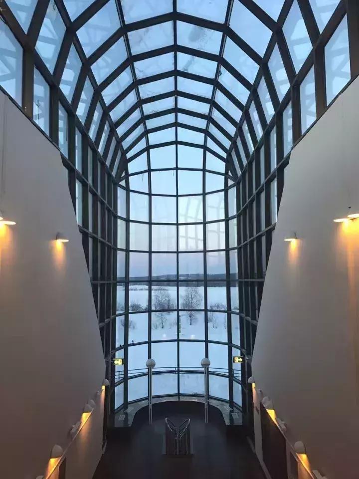 芬兰波罗的海中世纪童话,芬兰极光好像进入了童话世界