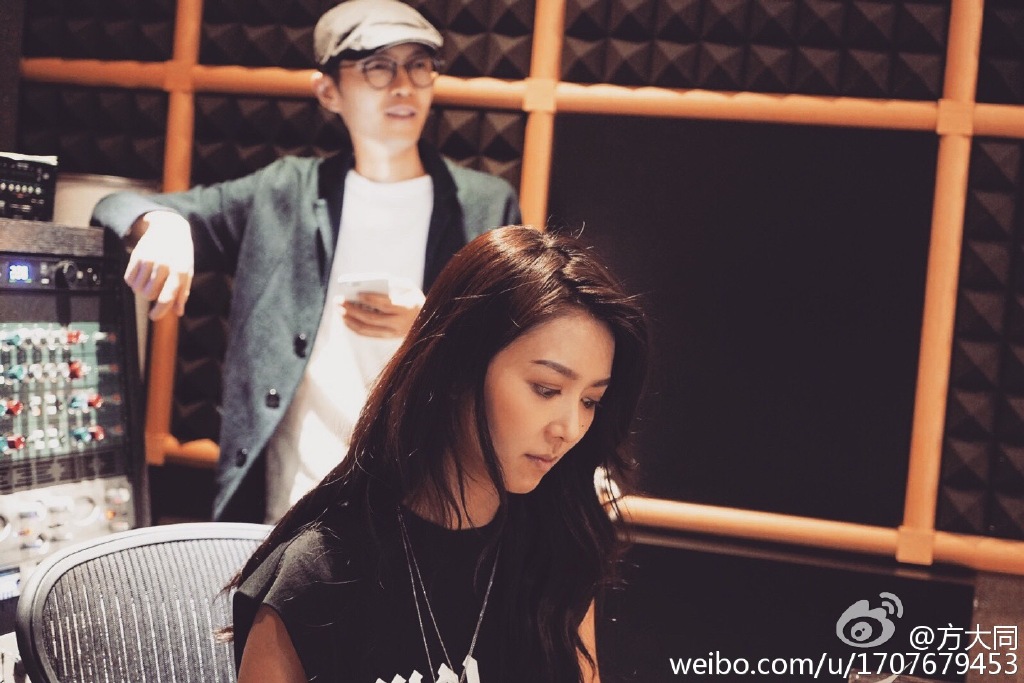 薛凯琪方大同相片素材,薛凯琪正脸照