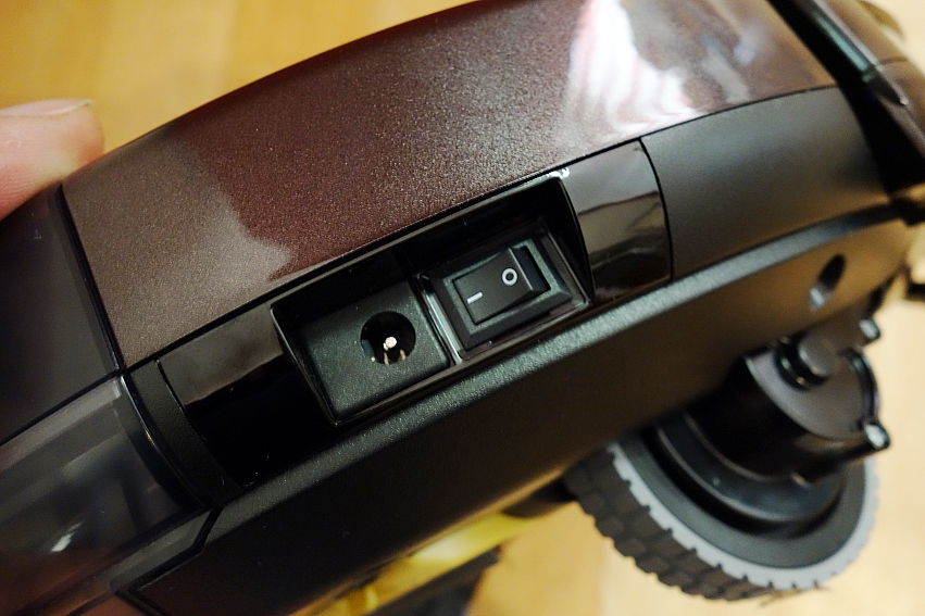 它独具慧眼能力强，LIFE智意天目X660堪称扫地机世界中的怪兽