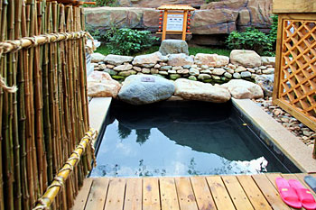 大连最值得养老的温泉,大连市内适合老人的地方