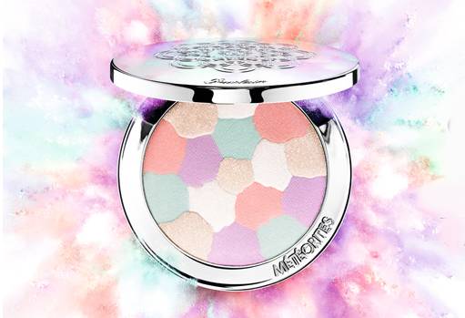 非常火又非常难用的化妆品,不要买太多彩妆和护肤品