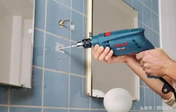 灯线断了也费电吗,灯线断了灯怎么还亮