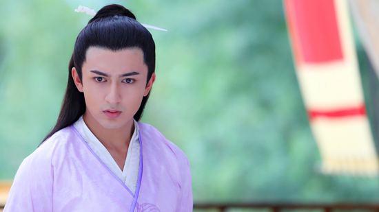 迪丽热巴学生时期谈恋爱,迪丽热巴和米热完整版吻戏