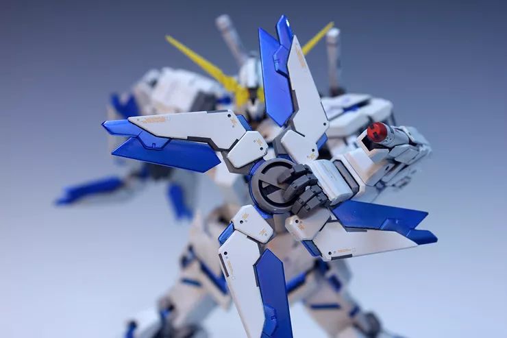 佳作高达独角兽,佳作设计