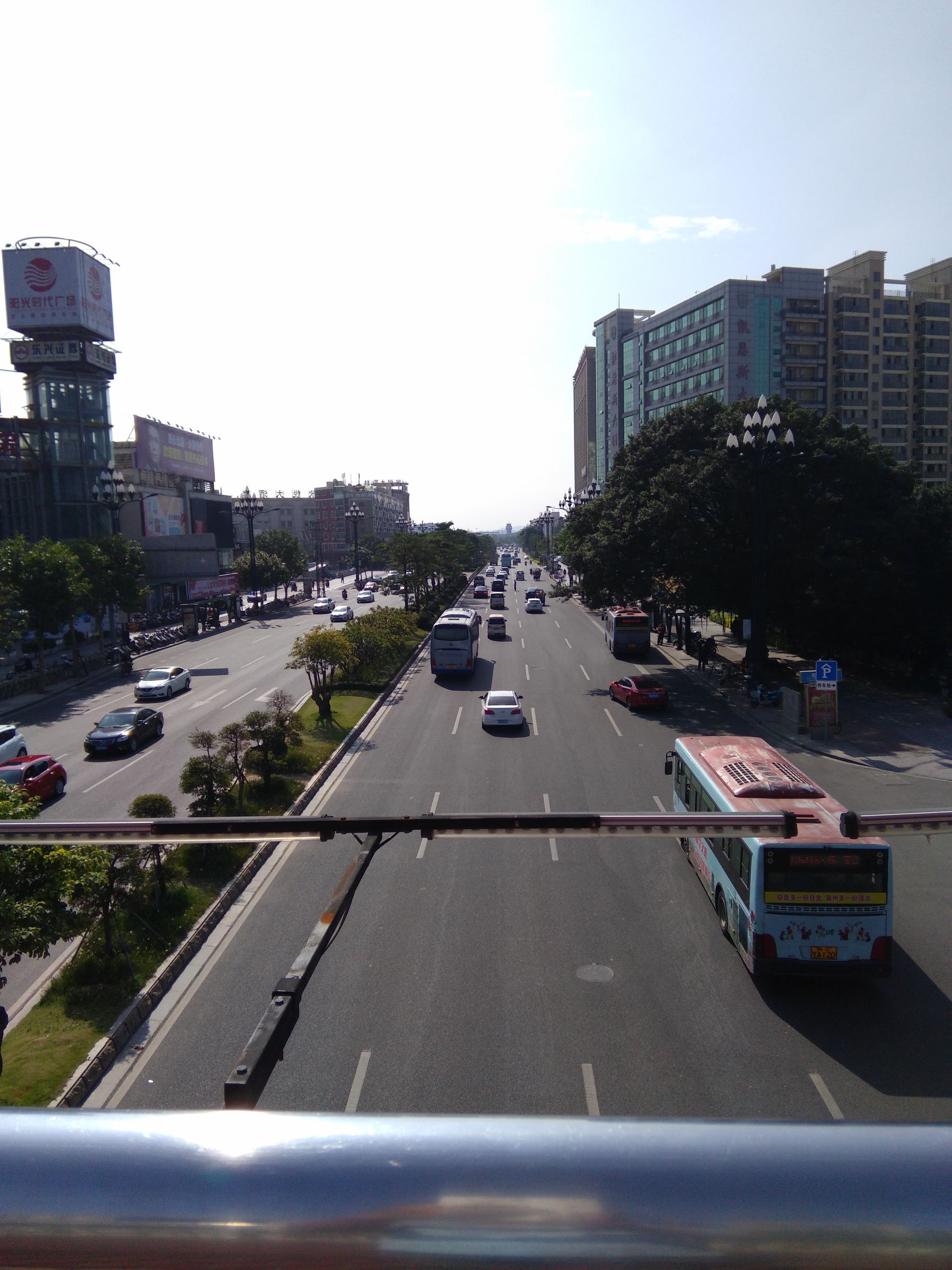 大学生救自己父亲,大学生救养父