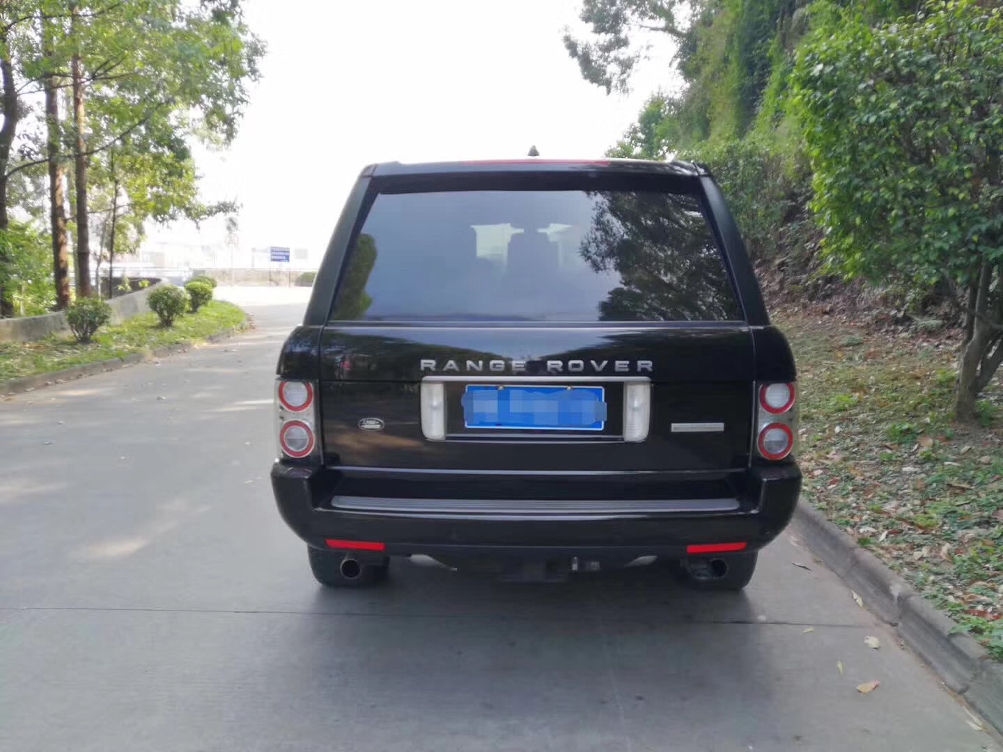 全新揽胜行政落地价,揽胜行政版落地价多少钱