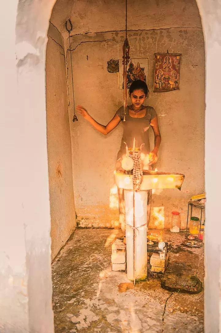 没去过尼泊尔旅游,没有去过西藏更没去过吉隆坡