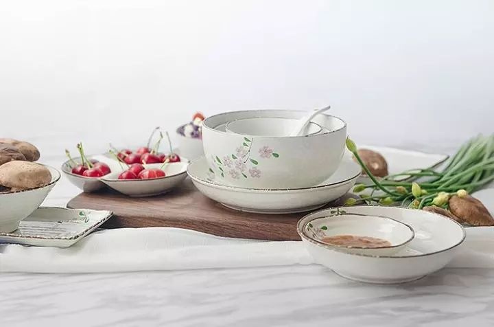 「100家」私藏淘宝店铺大公开，关店了都舍不得删！