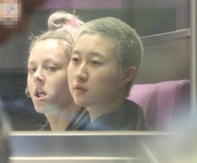 章泽天吴卓林生日时的待遇差别告诉我们，星座不靠谱，关键嫁对人