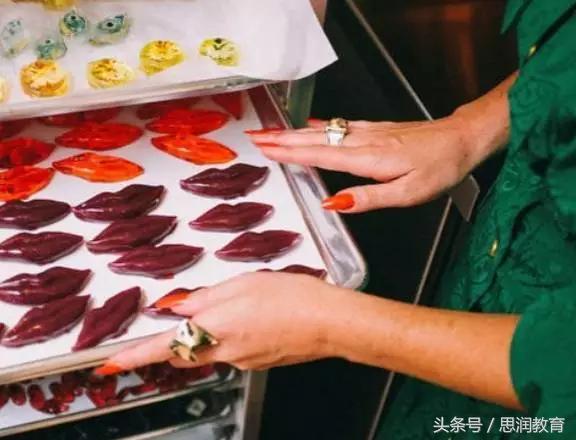 那些记忆深刻的童年糖果,童年令人难忘的8种糖果零食