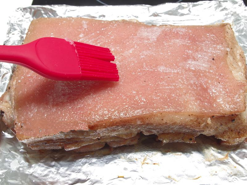 广式脆皮烧肉选哪块肉,正宗广式脆皮烧肉