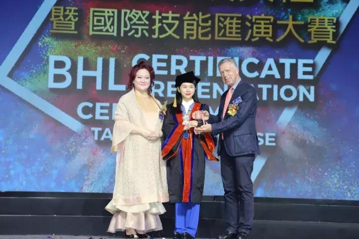 不止2000人！BHL典礼、大医美论坛、一绣一路助力美业大好时代