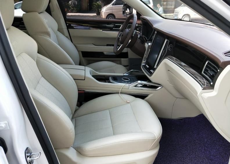 众泰t600车主谈油耗,2018年众泰t700油耗实测