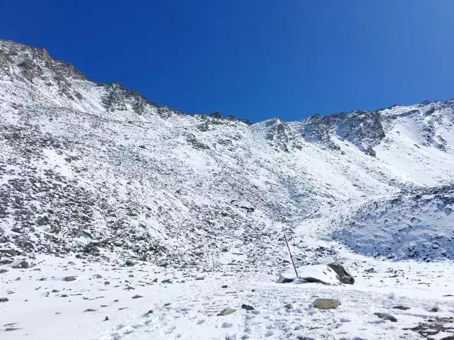 乌孙古道天堂湖在琼库什台吗,乌孙古道天堂湖到黑英山多远