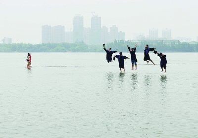 十大最美校园深圳大学,探访最美大学武汉大学