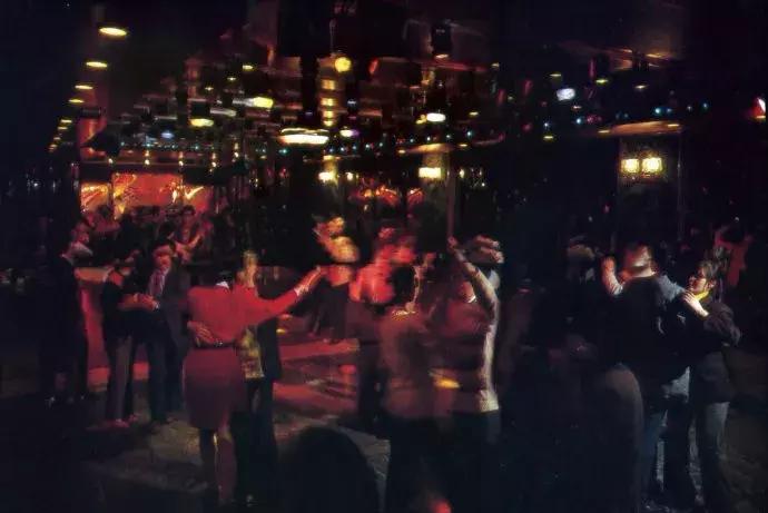 30年前沈阳老照片中街,沈阳市80年代的老照片