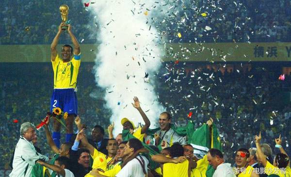 晋级世界杯的球队阿迪达斯,阿迪达斯与耐克的世界杯对决