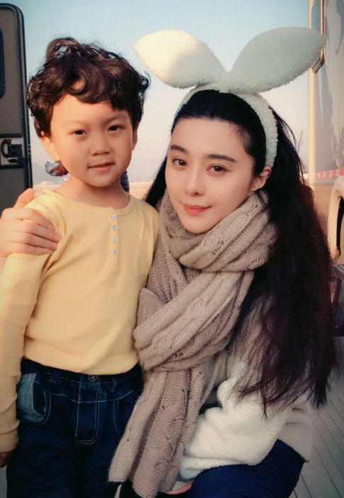 谢贤发飙完整视频,谢贤现场发飙完整版