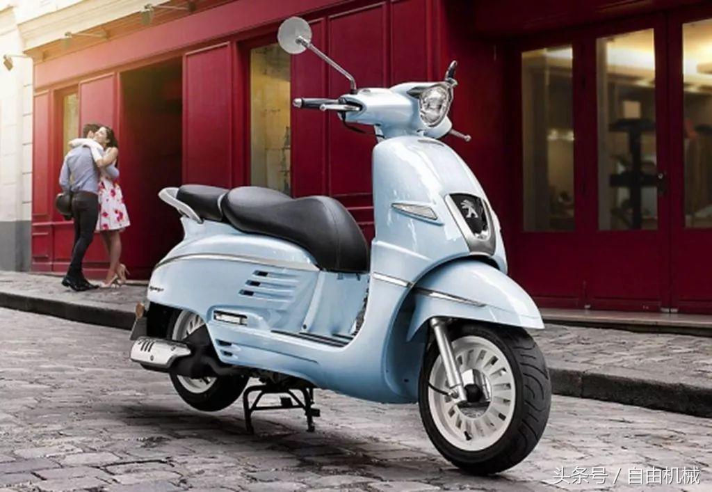 两万元踏板摩托车,五羊本田两万元踏板摩托车