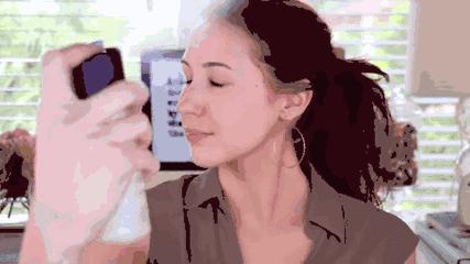 喷雾补水和面膜一样么,喷雾补水和原液补水哪个好一些