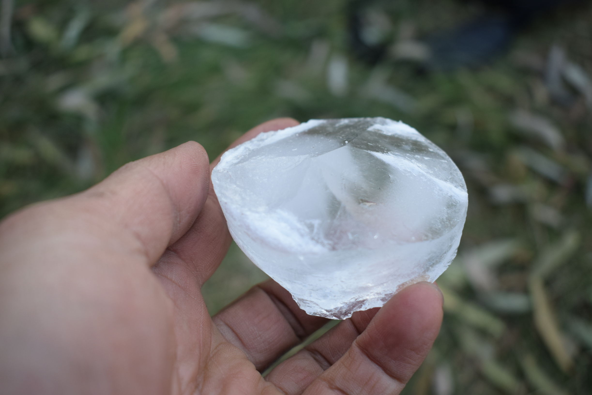 设计怪异的歪把子直刀好用吗？MAXACE军团系列直刀横向评测