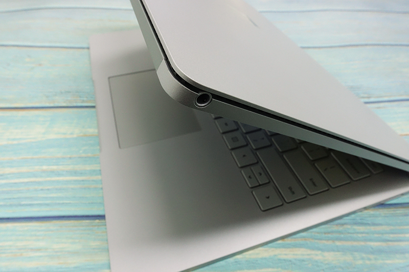 最新微软surfacebook2,surfacebook2性能测评