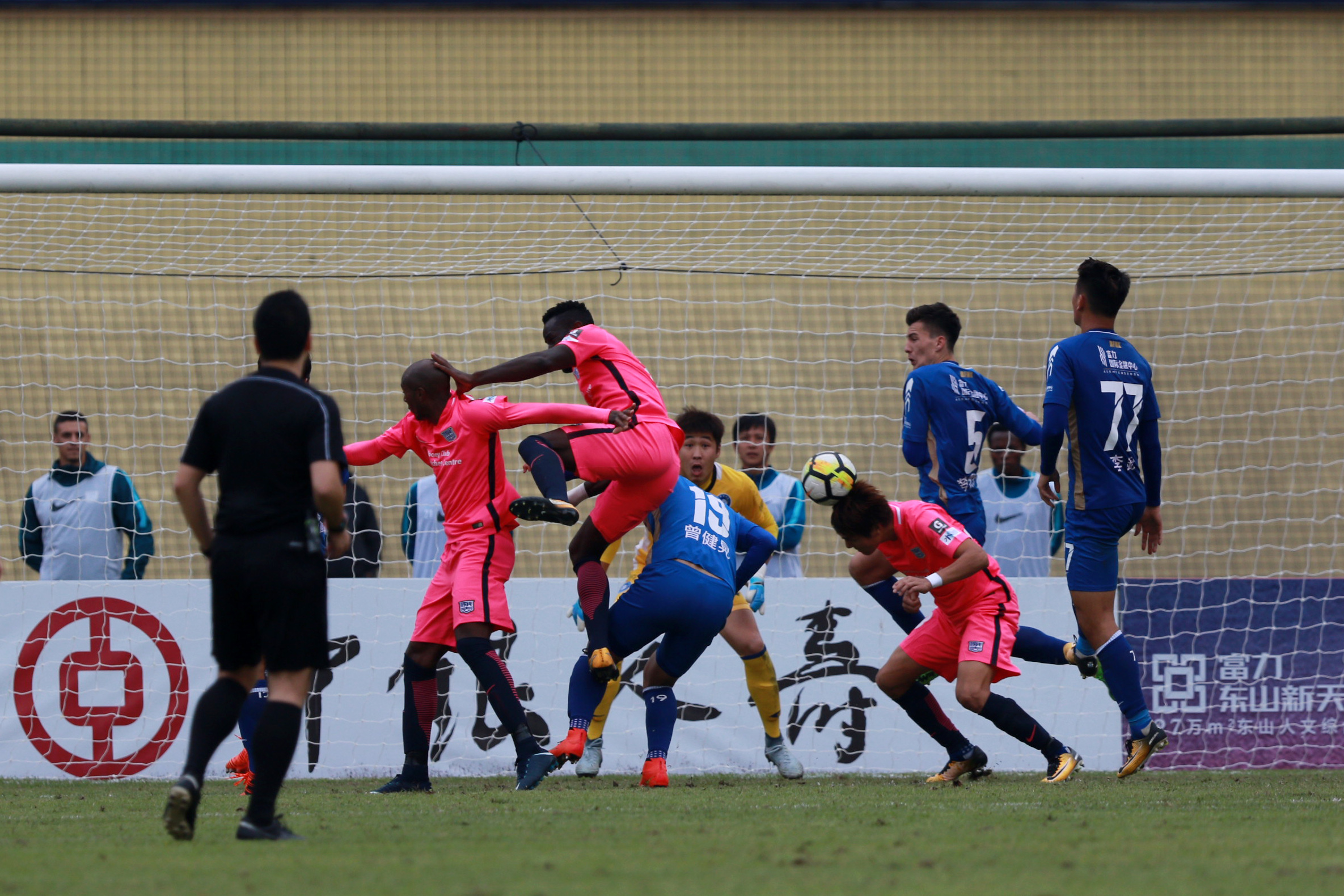 港超|RF富力力拼联赛霸主杰志,可惜先赢后输