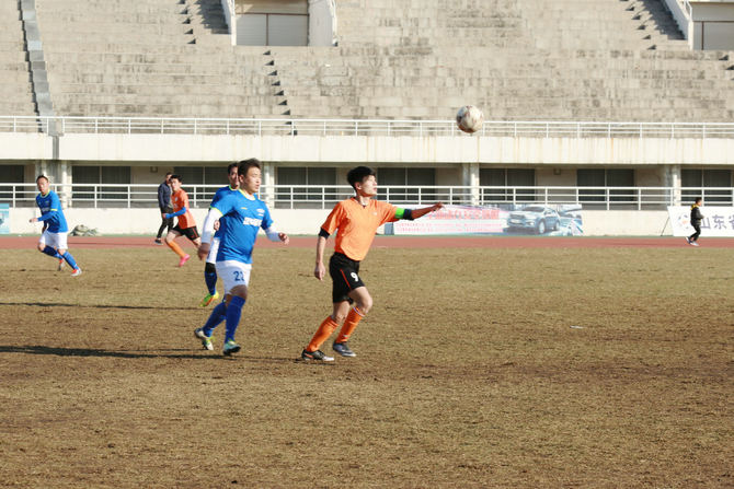 *安泰**市足球比赛——晟和福特对阵德木服饰的精彩瞬间