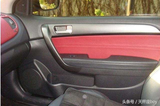 起亚双门轿跑,起亚速迈小轿跑