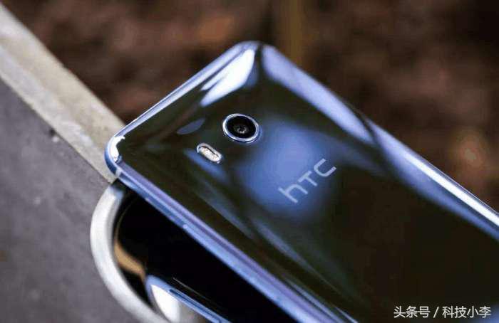 htcu11+与华为mate10pro对比,现在htcu11市场价