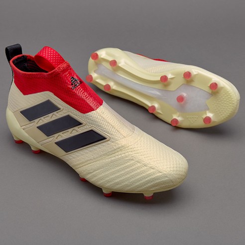 哪款足球鞋最好,适合中国人脚型的足球鞋