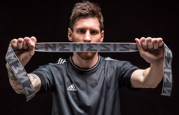 哪款足球鞋最好,适合中国人脚型的足球鞋