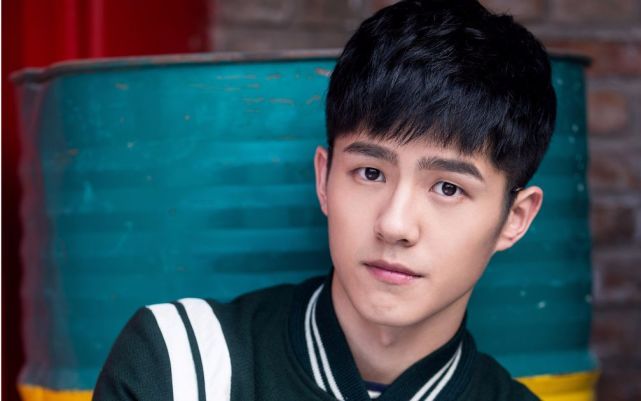 杨幂吐槽带货,杨幂穿校服