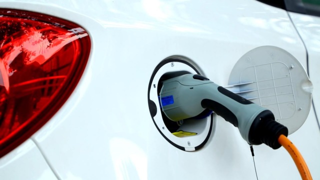 实测知豆d2s续航里程是多少,知豆D2S续航到底是255还是155