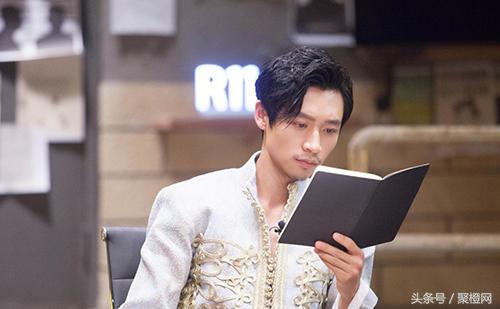 魏晨十年，从青涩少年变成实力接梗王，爱他你怕了吗？