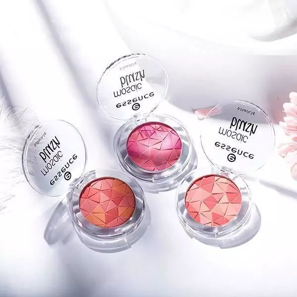 腮红推荐9格,哑光高光修容腮红一体盘推荐平价