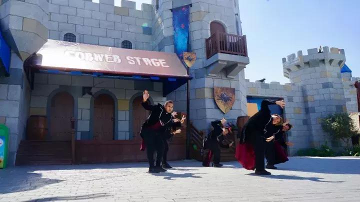 刺激的游乐场把男生吓哭了,刺激的游乐项目把人吓死