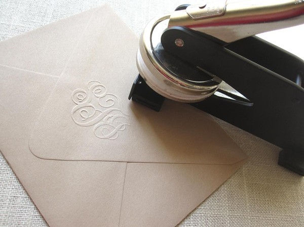 婚礼请柬免费制作app,婚礼请柬制作方法