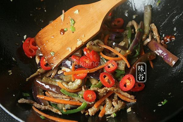 香辣茄子包做法大全,香辣茄子包子