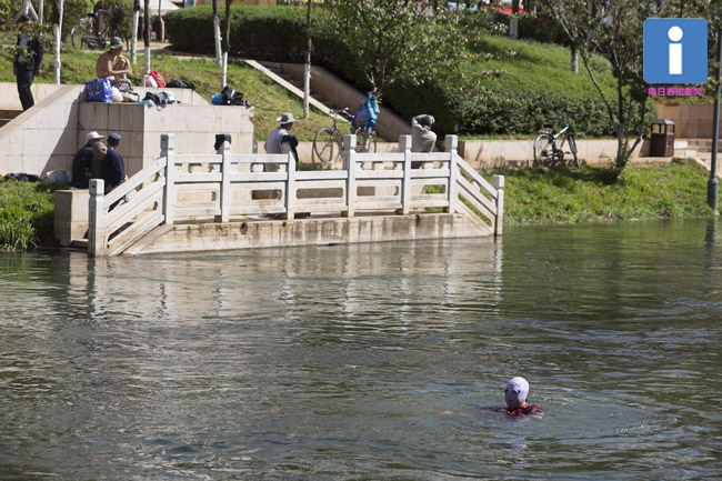 装x失败场面完整视频,装x失败场面完整版