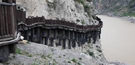 深入崇山峻岭发现近8公里古蜀道,古蜀道徒步游三条精品线路