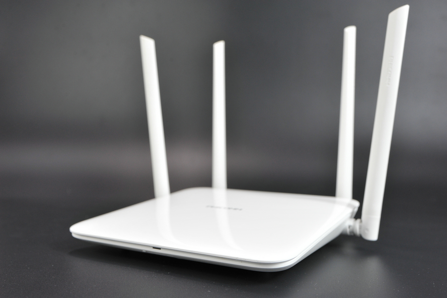 用哪款升级斐讯k2路由器好,斐讯k2升级华为固件