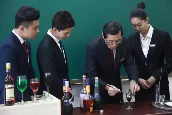 中瑞酒店管理学院好吗,中瑞酒店管理学院好不好学