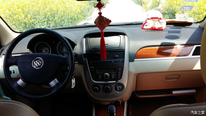 别克凯越6万多全新,10万公里的凯越还值得入手吗