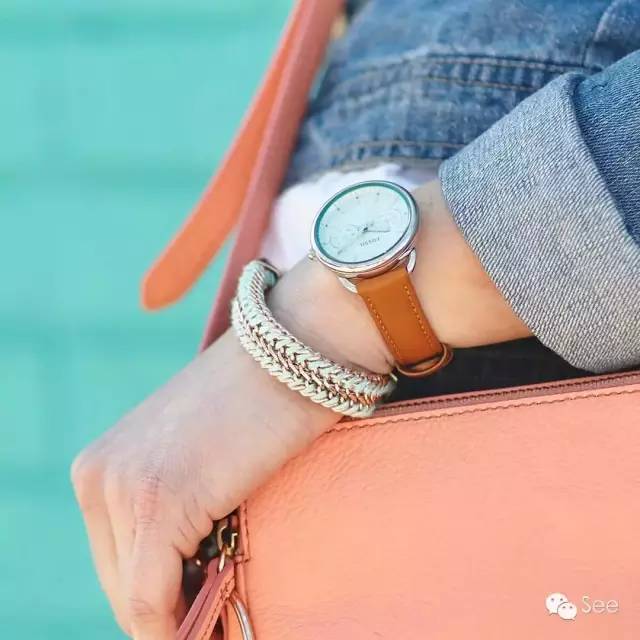 18万左右的名表,1500元左右的dw手表