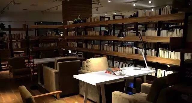 中国最美书店海岱楼钟书阁,上海钟书阁哪家最美