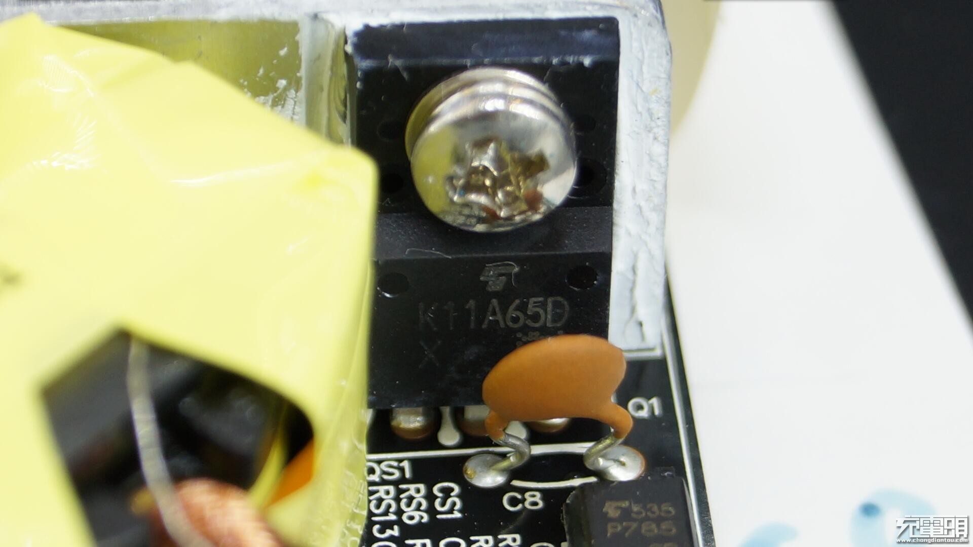 小米gan充电器65w拆解,小米65w双口充电器拆解